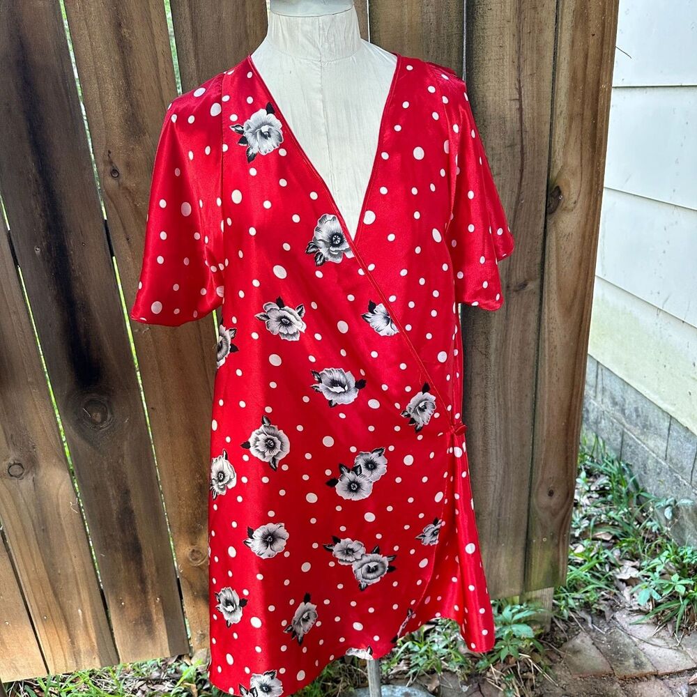 Vintage  80s BETH MICHAELS Wrap Short ROBE Floral Polka Dot Poly Satin  M